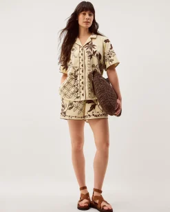 Carly Tropical Embroidered Shorts Ivory
