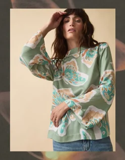 Clemence Aurelie Butterfly Top Green