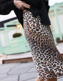 Crās Tail Leopard Print Midi Skirt Leopard