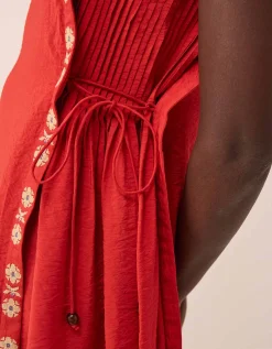 East Cheryl Embroidered Side Tie Dress Red