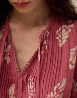 East Kris Hand Batik Blouse Pink