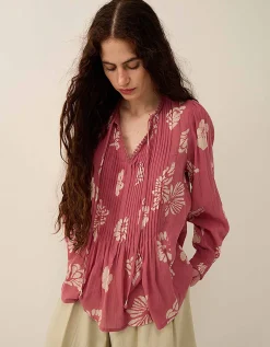 East Krista Hand-Batik Floral Top Pink