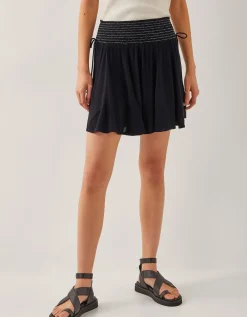 Heidi Metallic Shirred Shorts Black