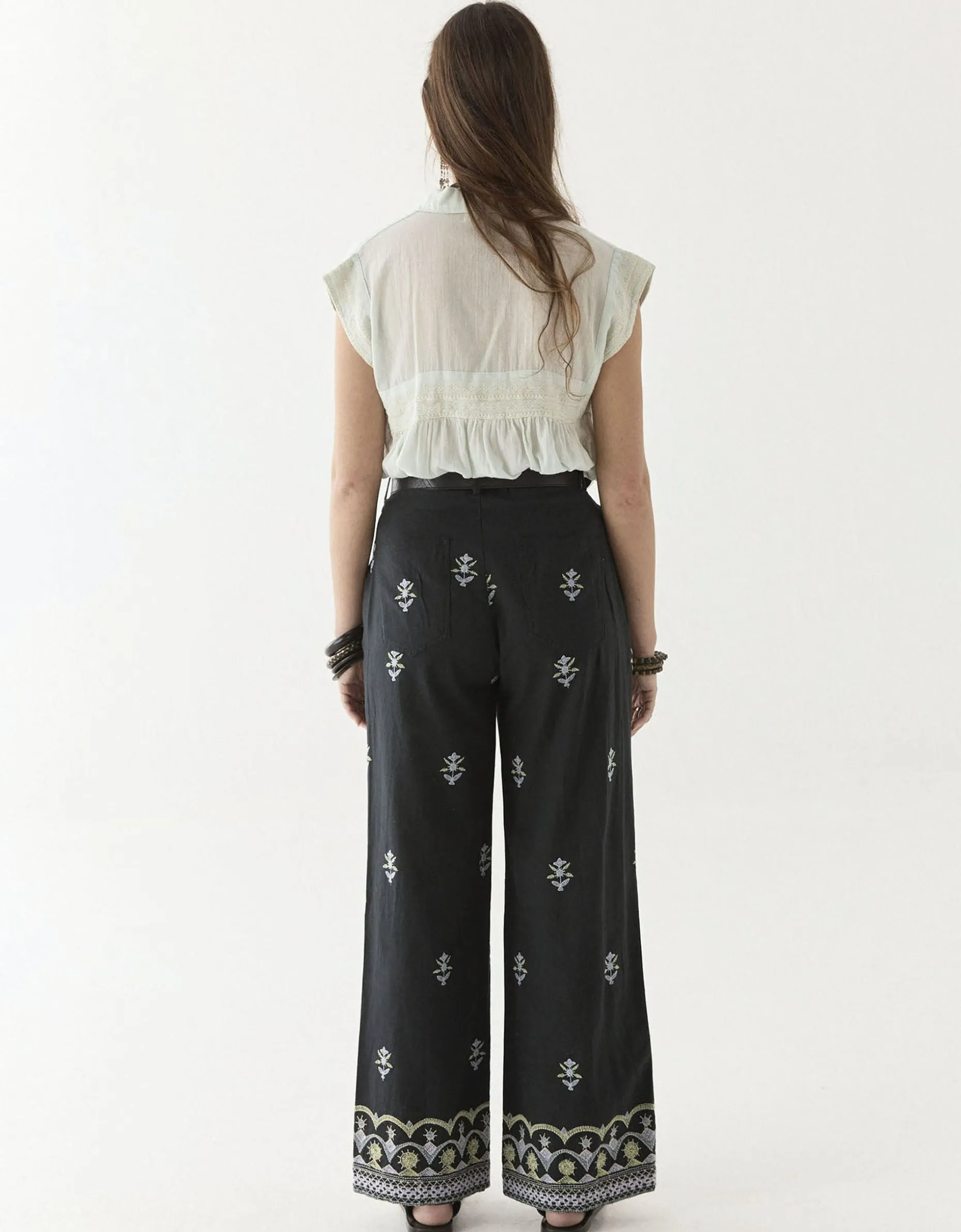 Maison Hotel Lolo Floral Straight-Leg Trousers Black