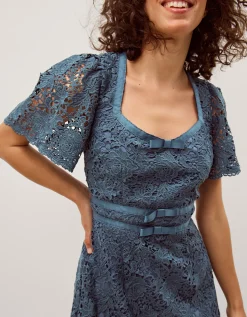 Regina Short Sleeve Lace Midi Dress Blue