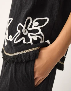 Sara Sleeveless Embroidered Top Black