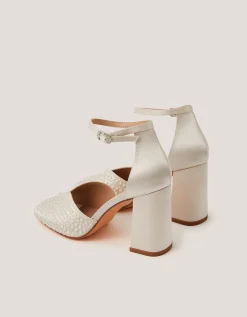 Sena Pearl Block Heeled Sandals Ivory