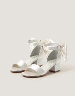Two-Part Bow Heels Ivory